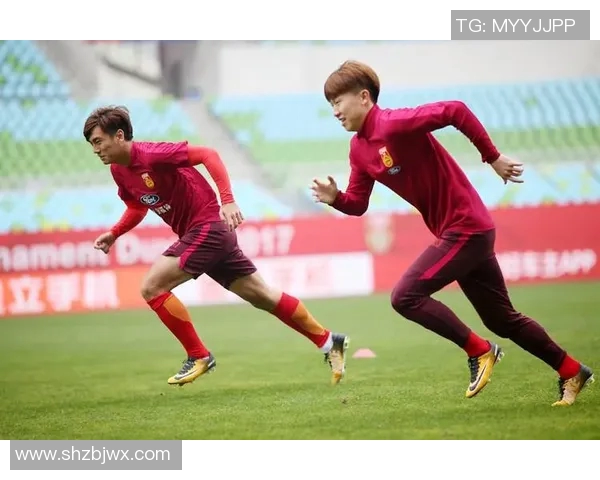 西安足球队意识对比深度解析与发展潜力探讨 西安足球队意识对比深度解析与发展潜力探讨