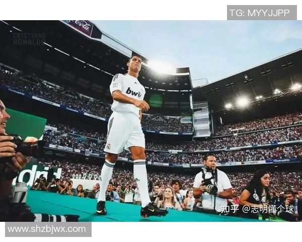 足球明星皇马队长的辉煌历程与传奇故事揭秘 足球明星皇马队长的辉煌历程与传奇故事揭秘