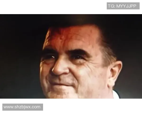 匈牙利足球传奇人物的辉煌历程与伟大成就探秘